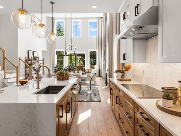 75 Kestrel Heights 49, Plymouth MA 02360