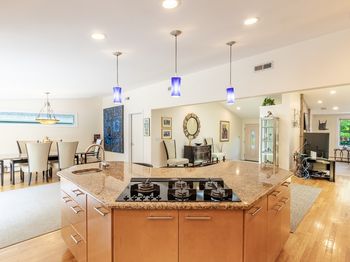16 Leonard Rd