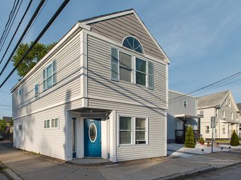120 Arlington St