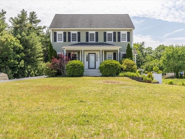 18 Bethel Way, Wareham MA 02576