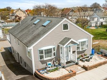 574 Nantasket Ave