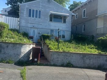 111 Arnold St