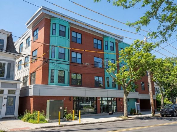 1151 Walnut 302, Newton MA 02461