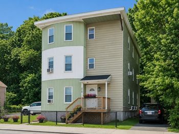 576 Franklin St