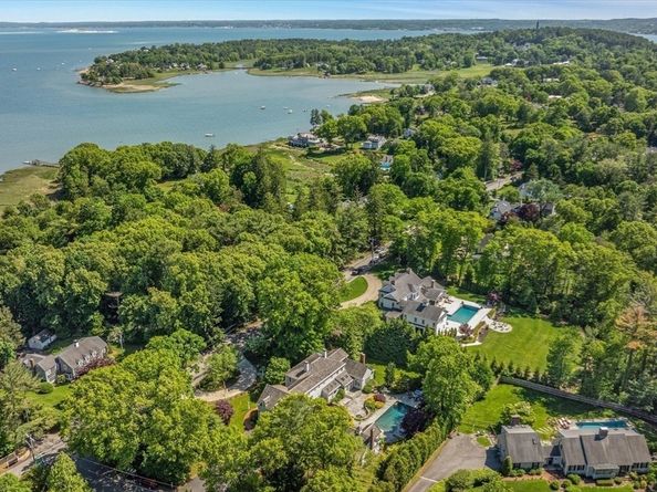 190 Washington St, Duxbury MA 02332