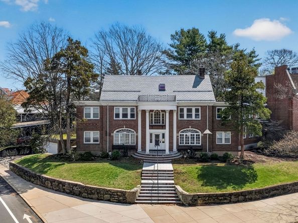 332 Jamaicaway 3, Boston MA 02130