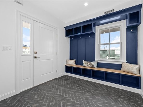 99 Sumner Street 1, Quincy MA 02169