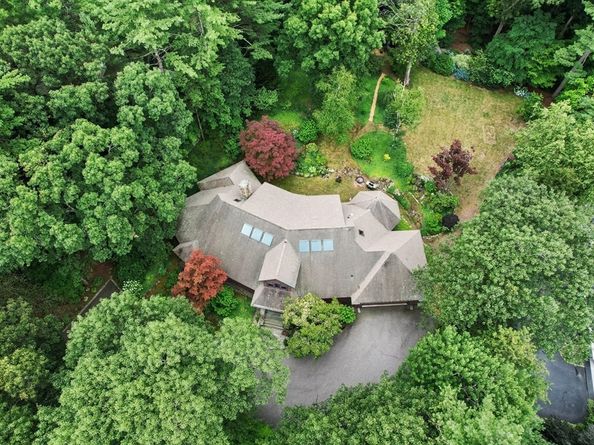 72 Meriam St, Lexington MA 02420