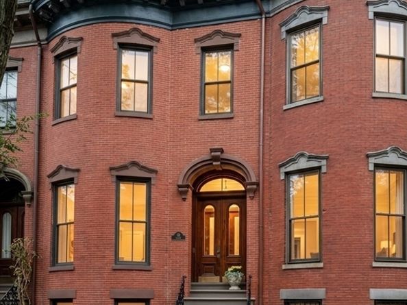 48 Dwight St 5, Boston MA 02118