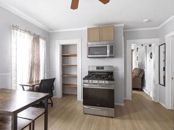 81 Ward St, Worcester MA 01610