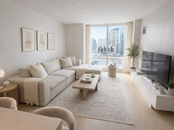 1 Franklin 2114, Boston MA 02110