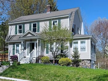 4 Longfellow Rd