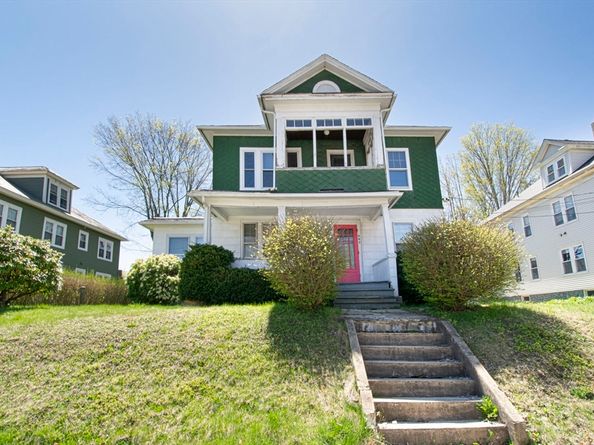 441 Hamilton St, Southbridge MA 01550