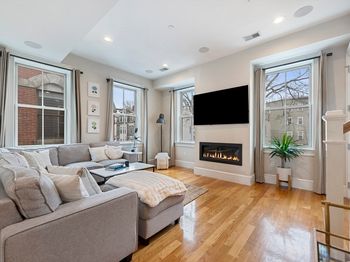 480-482 East 4th Street