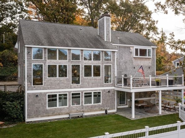 255 Elm St, Marshfield MA 02050
