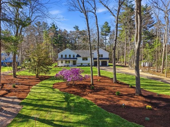 26 Old Pottery Ln, Norwell MA 02061