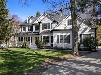 6 Sandy Hill Rd