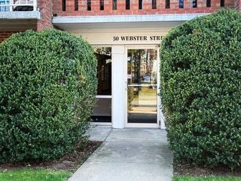 50 Webster St