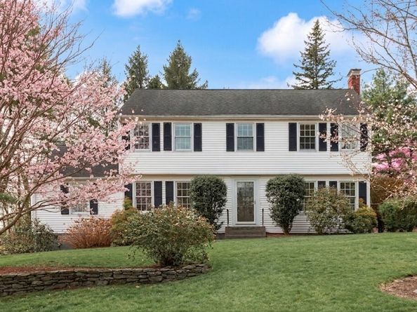 63 Blacksmith Dr, Sudbury MA 01776