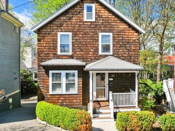 14A Linden Place