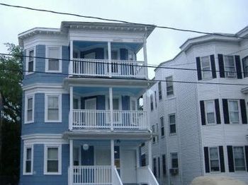 25 Crowell St