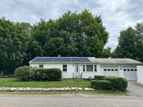 8 Bishop St., Leominster MA 01453