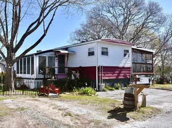 16 Francis St