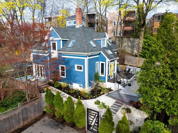 7 Stetson Street, Brookline MA 02446