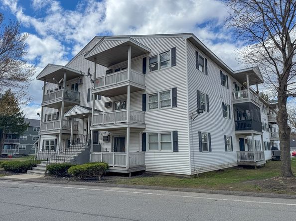 30 Abbey Rd 108, Leominster MA 01453