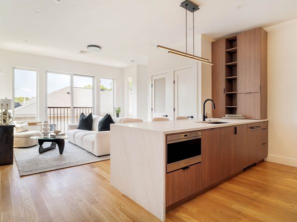58 Kent 403, Brookline MA 02445