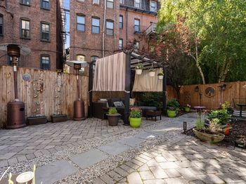 290 Columbus Ave
