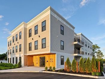 105 Sea Street