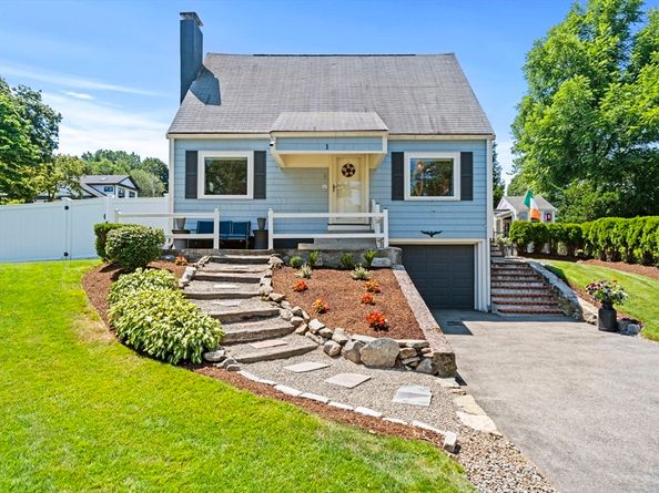 1 Brook Rd, Woburn MA 01801
