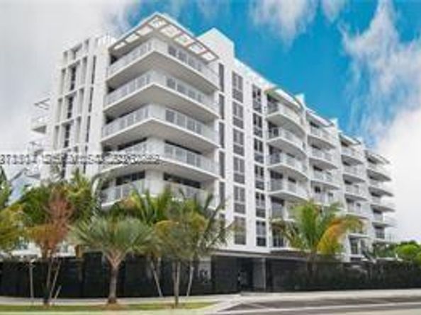 13800 Highland Dr 403, North Miami Beach FL 33181