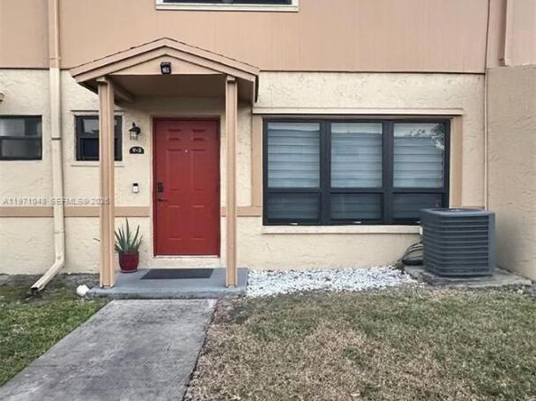 3370 Beau Rivage Dr 3V, Pompano Beach FL 33064