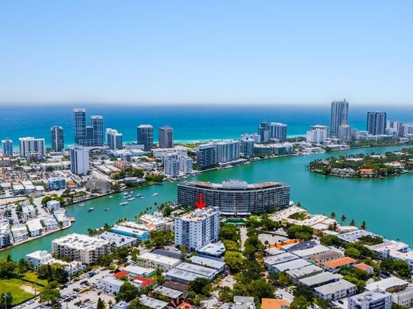 6900 Bay Dr 6G, Miami Beach FL 33141