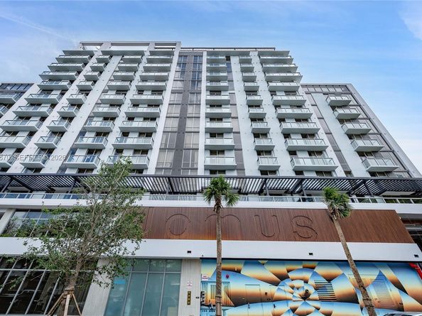 1611 SW 2nd Ave 216, Miami FL 33129