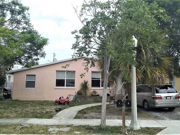 639 33rd St, West Palm Beach FL 33407
