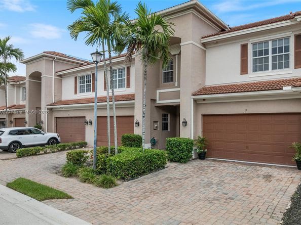 12 Nottingham Pl, Boynton Beach FL 33426
