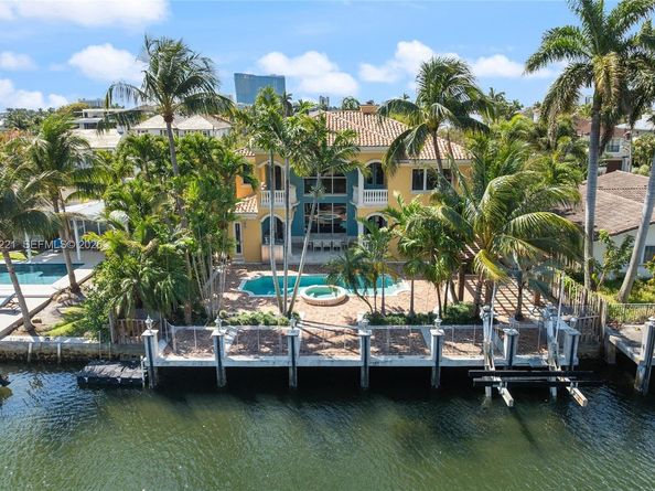 1701 SE 10th St, Fort Lauderdale FL 33316