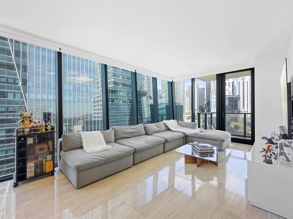 1451 Brickell Ave 1106, Miami FL 33131