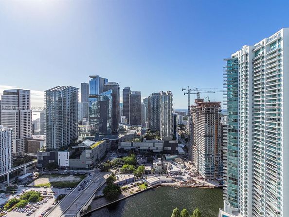 350 S Miami Ave 3914, Miami FL 33130