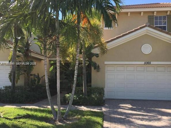 5065 Dulce Ct, Palm Beach Gardens FL 33418