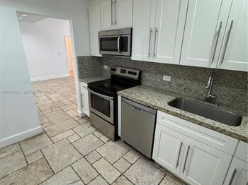 20505 E Country Club Dr