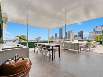 801 Brickell Key Blvd