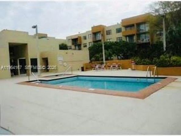 8006 SW 149th Ave D211, Miami FL 33193