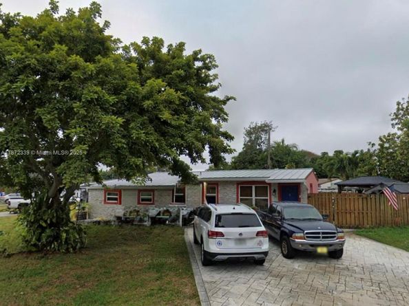 2681 NW 63rd Ave, Margate FL 33063