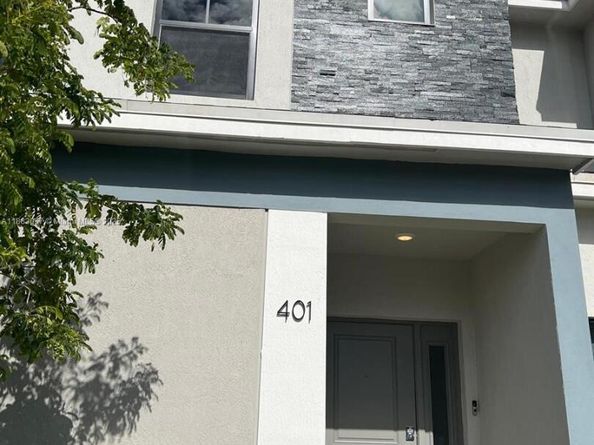 401 NE 1st Dr, Florida City FL 33034