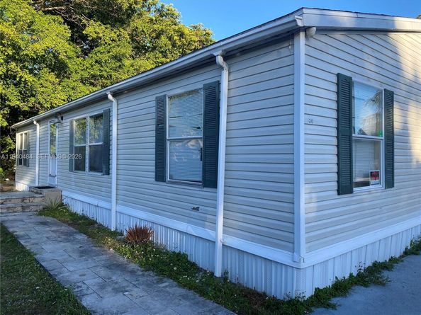 6800 NW 39th Ave #190, Coconut Creek FL 33073