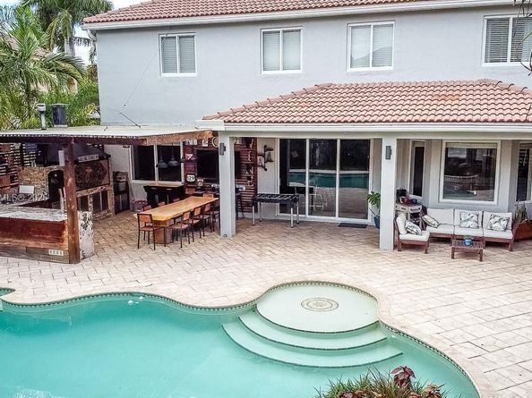 857 Vanda Ter, Weston FL 33327